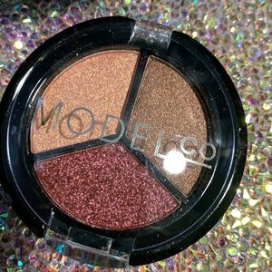 MODEL CO Mykonos eyeshadow trio